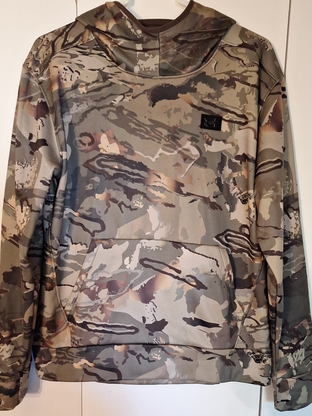 Under Armour Women's Camo Hoodie in Tan, Brown, Green